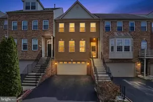 12409 Casbeer Dr, Fairfax, VA 22033 - Photo 1