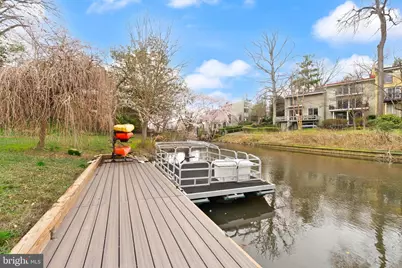11465 Washington Plaza W, Reston, VA 20190 - Photo 1