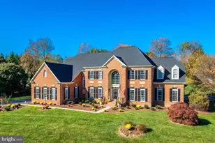 816 Polo Pl, Great Falls, VA 22066 - Photo 1