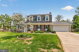 13400 Catoctin Ct, Herndon, VA 20170 - Photo 1