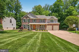 8704 Margaret Ln, Annandale, VA 22003 - Photo 1