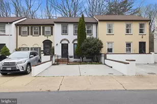 2938 Espana Ct, Fairfax, VA 22031 - Photo 1