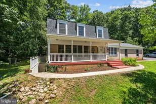10418 Adel Rd, Oakton, VA 22124 - Photo 1