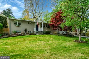 3911 Locust Ln, Alexandria, VA 22310 - Photo 1