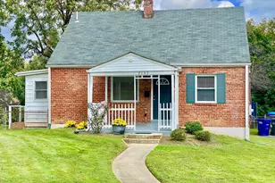 7132 Parkview Ave, Falls Church, VA 22042 - Photo 1