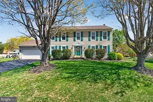 3603 Great Laurel Ln, Fairfax, VA 22033 - Photo 1