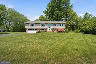 12106 Ruffin Dr, Fairfax, VA 22030 - Photo 1