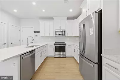 13538 Sayward Boulevard #109, Herndon, VA 20171 - Photo 14