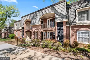 8229 Kings Charter Ln, Springfield, VA 22152 - Photo 1