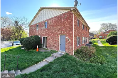 9689 Hagel Circle #38/C, Lorton, VA 22079 - Photo 1