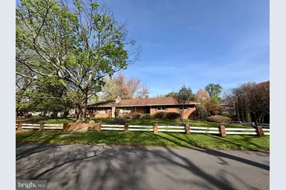 6018 Beech Tree Drive, Alexandria, VA 22310 - Photo 1