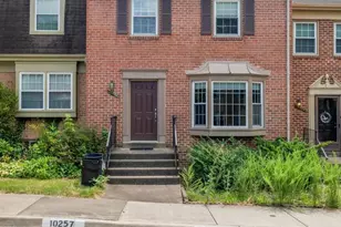 10257 Friendship Ct, Fairfax, VA 22032 - Photo 1