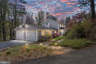 10802 Oldfield Dr, Reston, VA 20191 - Photo 1