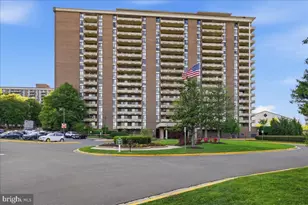 1800 Old Meadow Rd, McLean, VA 22102 - Photo 1