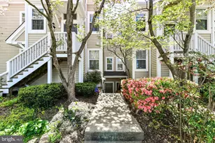 2954 Yarling Ct, Falls Church, VA 22042 - Photo 1