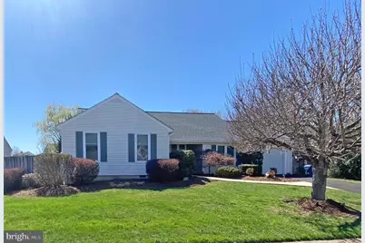 13905 Deviar Drive, Centreville, VA 20120 - Photo 1
