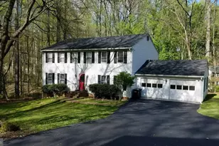 12226 Tall Pines Ct, Fairfax, VA 22030 - Photo 1