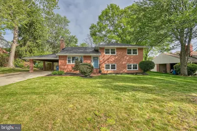 1635 Dinneen Drive, McLean, VA 22101 - Photo 1