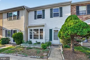7662 Lee Landing Dr, Falls Church, VA 22043 - Photo 1