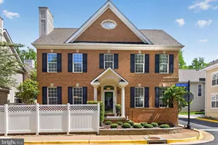 6934 Cove Inlet Ct, Fort Belvoir, VA 22060 - Photo 1