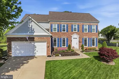 8392 Crosslake Dr, Fairfax Station, VA 22039 - Photo 1