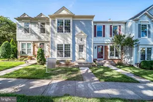 12114 Wedgeway Ct, Fairfax, VA 22033 - Photo 1