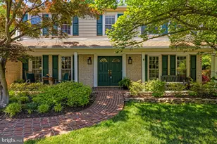 9716 Bunchberry Pl, Vienna, VA 22181 - Photo 1