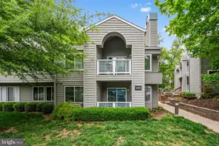 11711 Summerchase Cir, Reston, VA 20194 - Photo 1