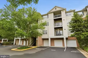 12148 Garden Grove Cir, Fairfax, VA 22030 - Photo 1