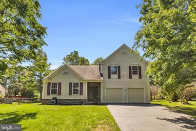 6458 Woodmere Place, Centreville, VA 20120 - Photo 1
