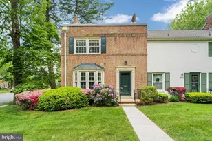 8301 Forrester Blvd, Springfield, VA 22152 - Photo 1