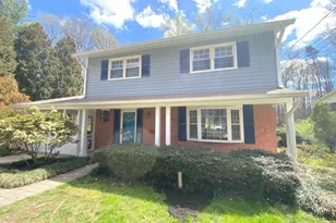 5617 Eastbourne Dr, Springfield, VA 22151 - Photo 1