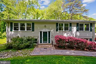 10806 Oldfield Dr, Reston, VA 20191 - Photo 1