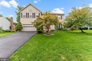417 Madison Forest Dr, Herndon, VA 20170 - Photo 1