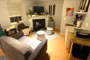 12660 Heron Ridge Dr, Fairfax, VA 22030 - Photo 1