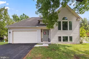 14516 Oak Cluster Dr, Centreville, VA 20120 - Photo 1