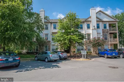 5958 Founders Hill Drive #101B, Alexandria, VA 22310 - Photo 1
