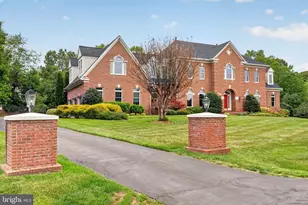 1084 Mill Field Ct, Great Falls, VA 22066 - Photo 1