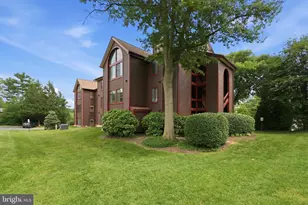 2822 Lee Oaks Pl, Falls Church, VA 22046 - Photo 1