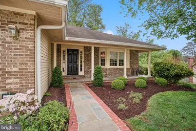 10033 Glencroft Court, Vienna, VA 22181 - Photo 1