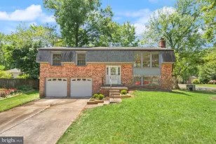 8803 Hayload Ct, Springfield, VA 22153 - Photo 1