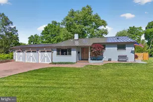 8904 Stratford Ln, Alexandria, VA 22308 - Photo 1