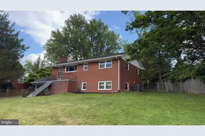 556 Orchard Street NW, Vienna, VA 22180 - Photo 1