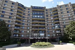 8370 Greensboro Dr, McLean, VA 22102 - Photo 1