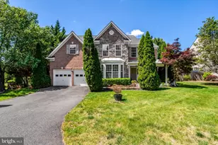 4900 Sunset Ln, Annandale, VA 22003 - Photo 1