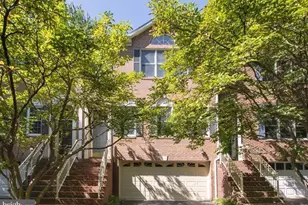 2902 Oakton Crest Pl, Vienna, VA 22181 - Photo 1