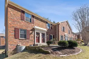 5805 Torington Dr, Springfield, VA 22152 - Photo 1
