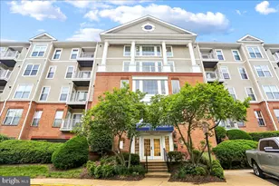 7011 Falls Reach Dr, Falls Church, VA 22043 - Photo 1