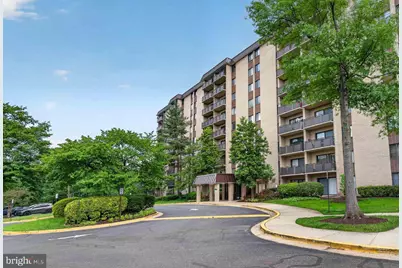 3101 S Manchester Street #308, Falls Church, VA 22044 - Photo 1