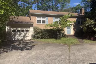 1534 Malvern Hill Pl, Herndon, VA 20170 - Photo 1